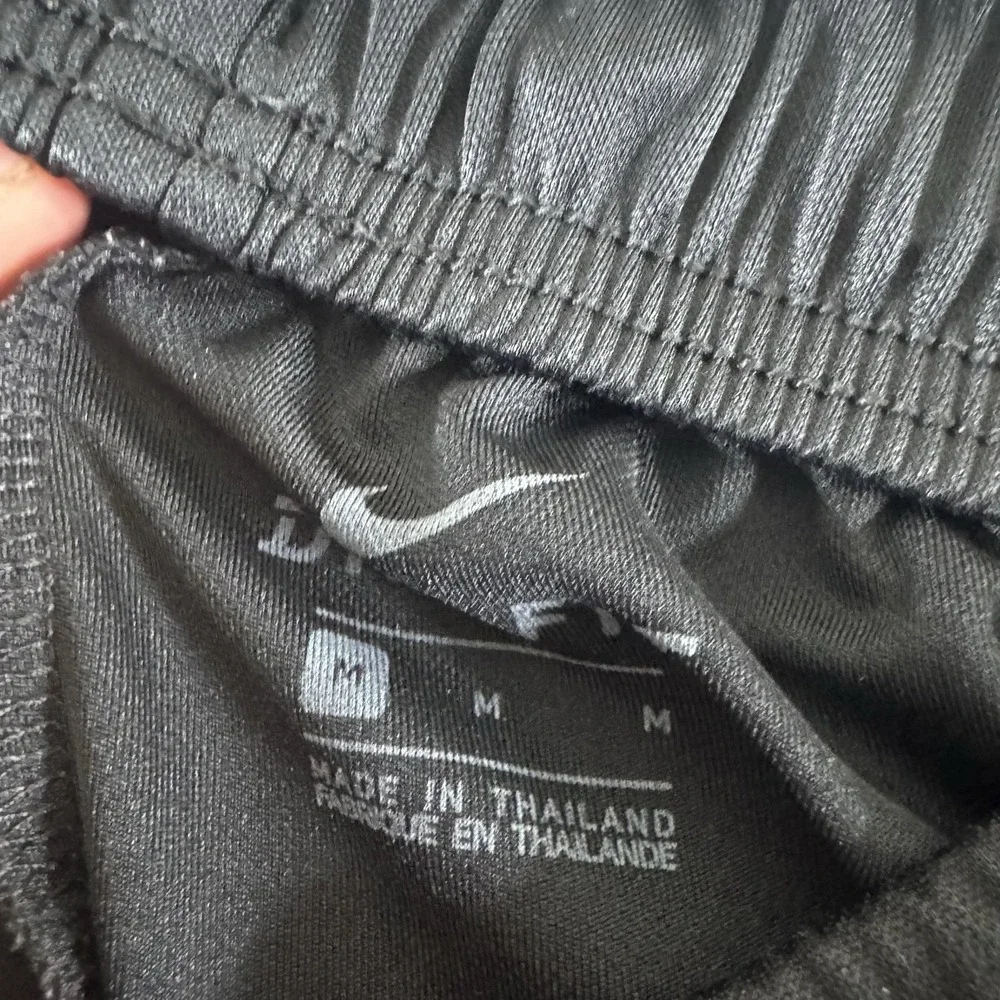 Nike Dri-FIT Track Pants Mens M Black Elastic Waist Pockets Running Athletic